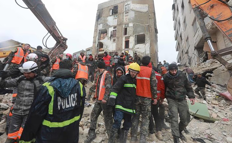 terremoto-in-turchia-e-siria,-piu-di-1500-morti-erdogan:-'il-piu-grande-disastro-dal-1939'.-putin:-pronti-a-fornire-assistenza-–-grandeinganno